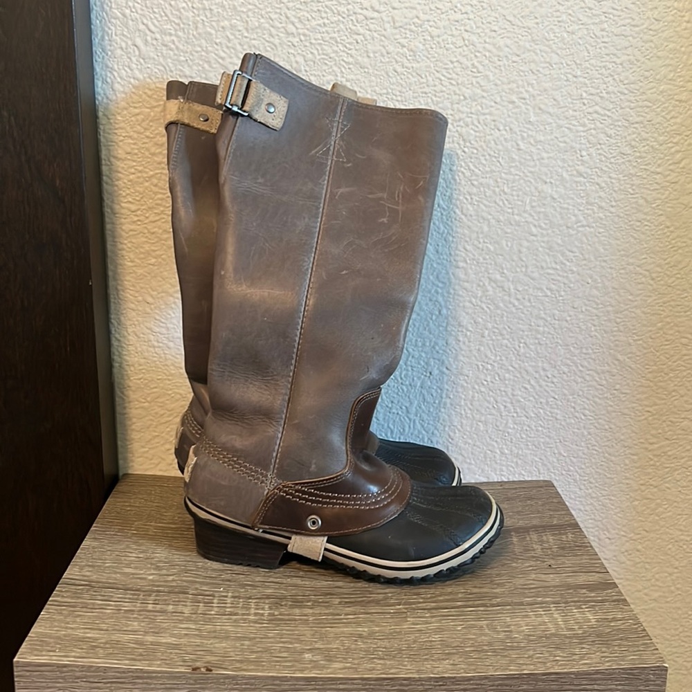 Sorel Slimpack tall leather riding boots size 6, gently used